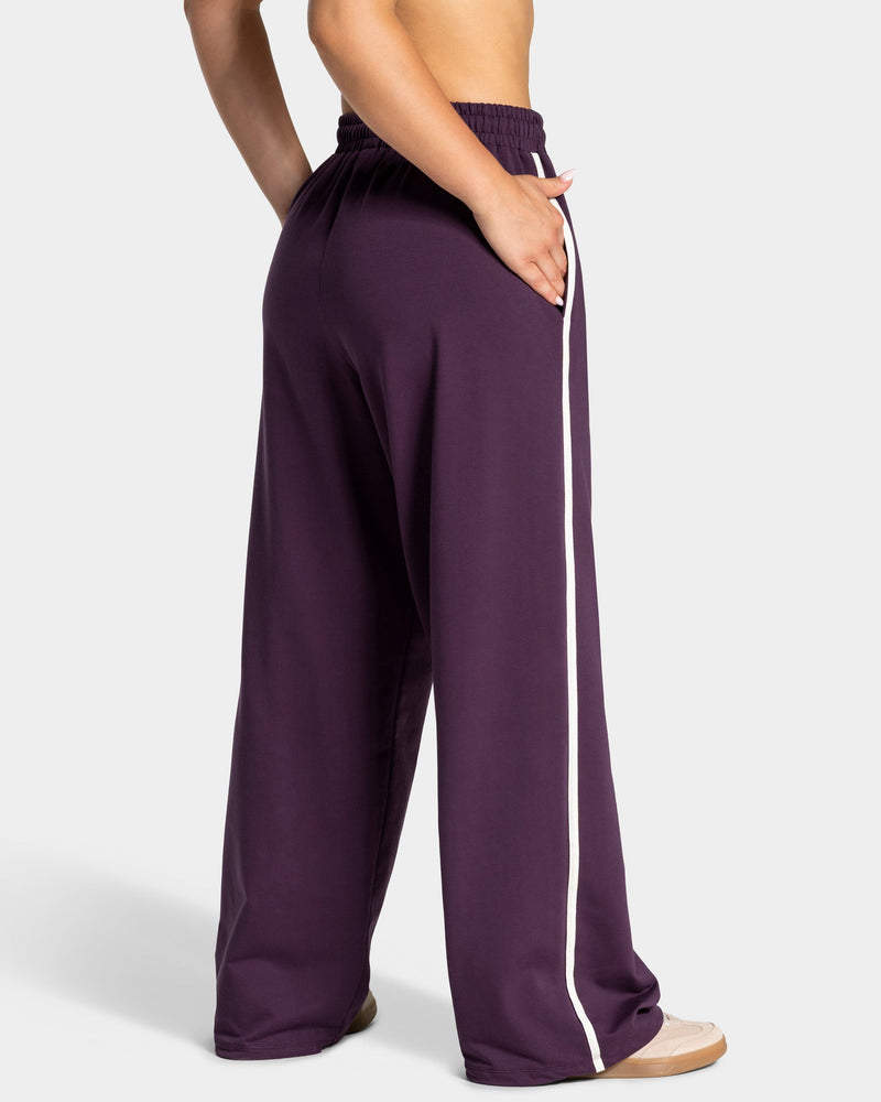 Soft Wide Leg Jogger Tall "Blackberry"