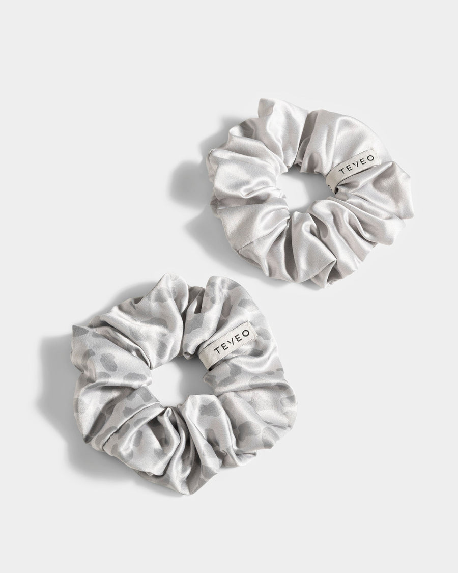 Contrastline Scrunchies (2er-Pack) ''Leo - Hellgrau''