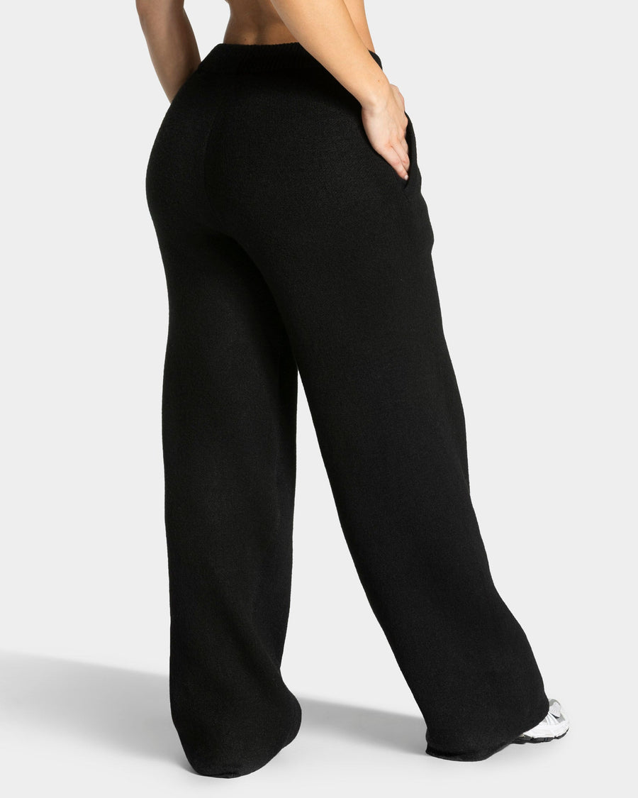 Knit Straight Leg Pants "Schwarz"