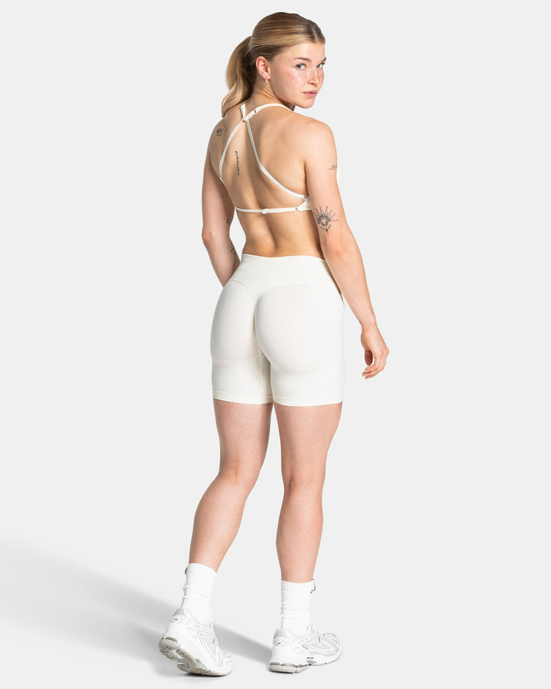 Lift Sculpt Scrunch Shorts "Cloud"