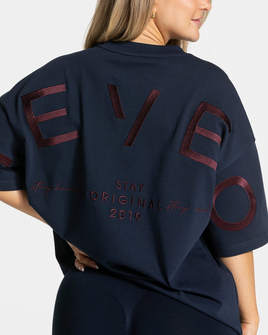 Signature Oversized T-Shirt "Midnight"