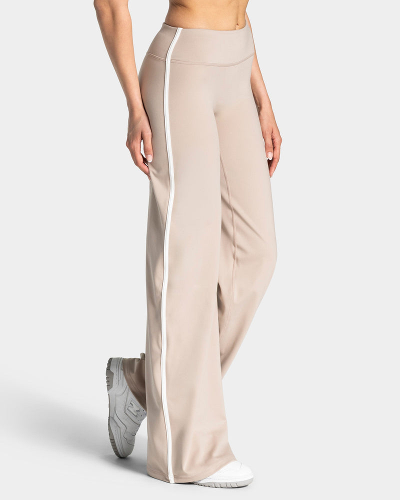 Soft Straight Leg Pants Regular "Cappuccino"